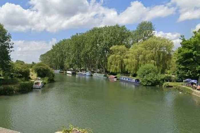 Man dies after fire breaks out on house boat in Gloucestershire