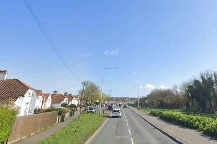 Live A259 traffic updates as two vehicle crash shuts Dymchurch Road in both directions