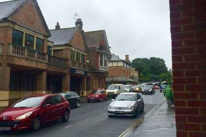 Guildford town centre Tesco Express closing for refit including 'new bakery fixtures'