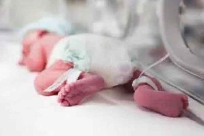 Mumbai: Newborn found abandoned outside clinic in Dahisar