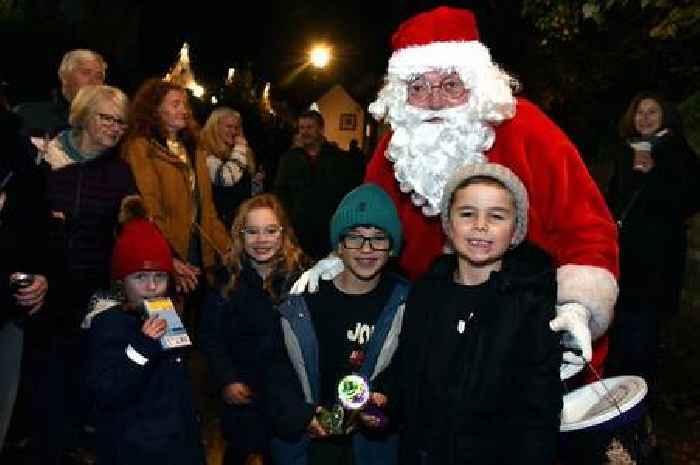 14 of the best pictures from Llandaff's popular Christmas lights switch-on