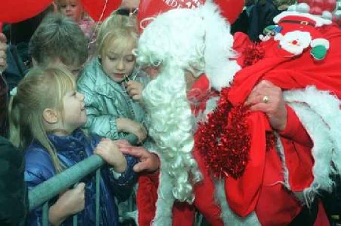 Nostalgic photos of Hull's Christmas Santa Parade as annual tradition gears up for 2024