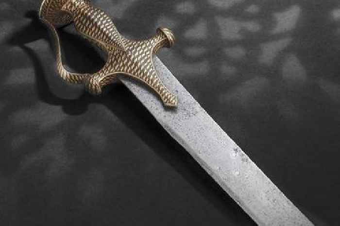 Scots sword used in historic battle fetches more than £300k at auction