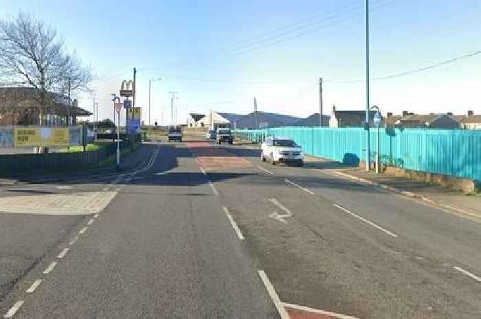 Serious crash shuts road in Port Talbot as drivers urged to avoid area