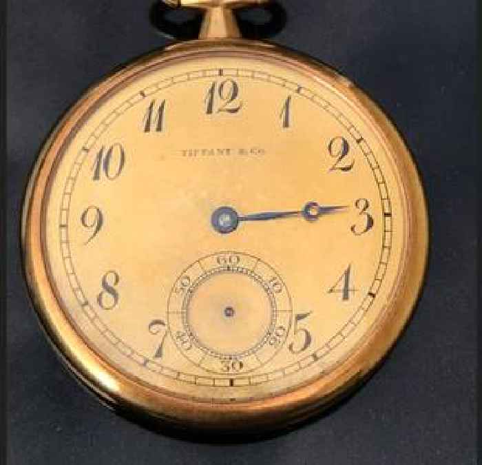 Watch gifted to Titanic hero auctioned for record fee