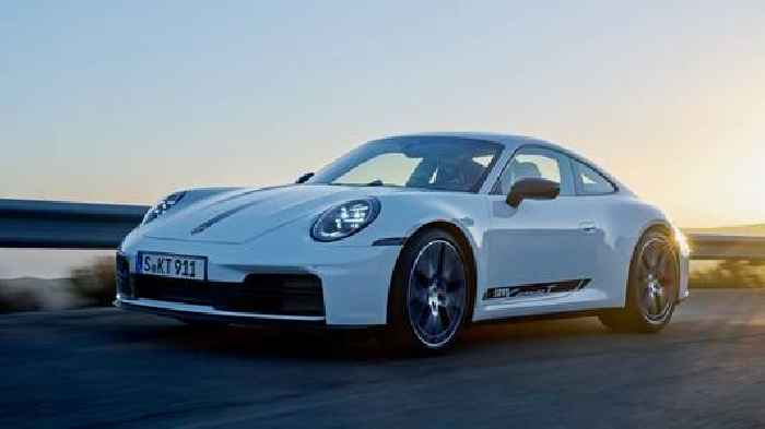 New purist Porsche 911 Carrera T goes back to basics