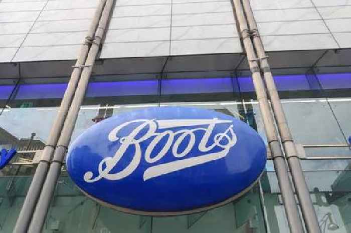 Boots Black Friday sale slashes 50% off 'intense' designer perfume that 'lingers on the skin'