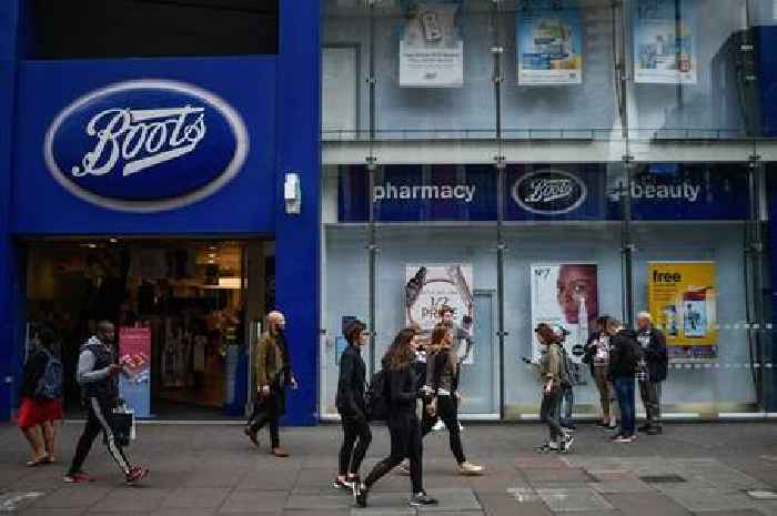 Boots slashes 'classy' designer perfume that 'gets compliments everyday' by £42