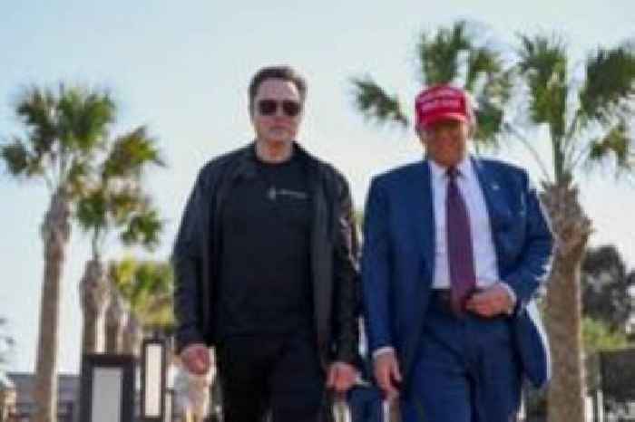 Watch: Trump joins Musk to watch Starship test launch