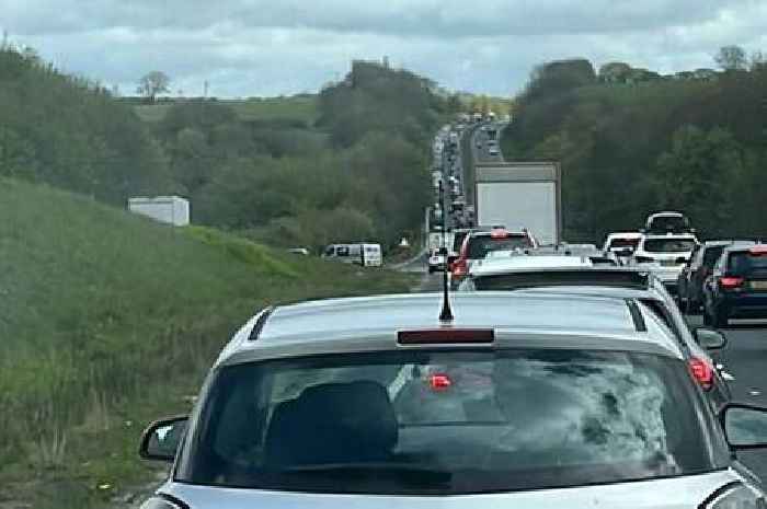 Morning of A30 traffic chaos in Cornwall as key road hit with snow and ice