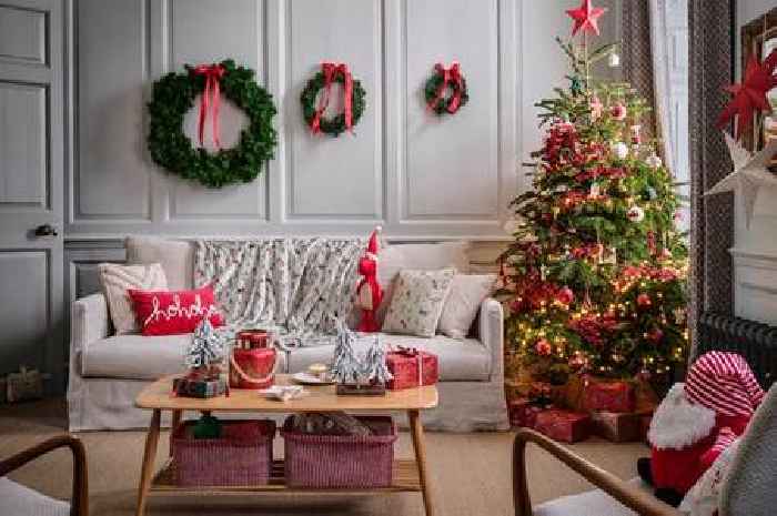 Get £5 off when you spend £25 at Dobbies this Christmas with your Daily Record