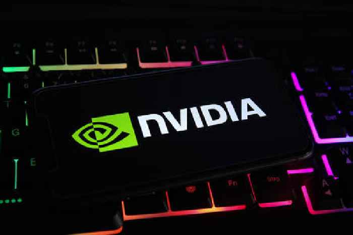 Nvidia revenue forecast falls short of top estimates as AI frenzy cools