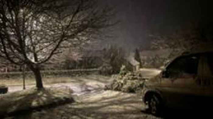 Schools shut after snow falls across Cornwall