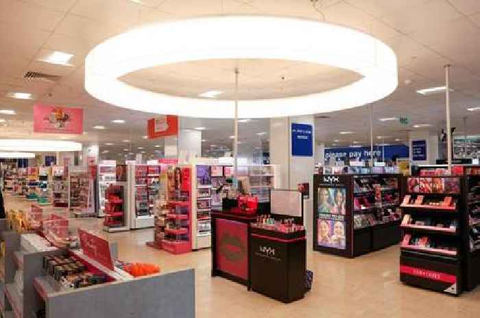 Boots reduces Vera Wang Princess perfume which 'smells like royalty' by a huge 71%