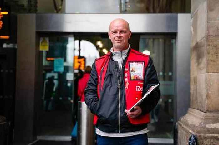 Big Issue vendors offered devices to sell magazines through contactless payment