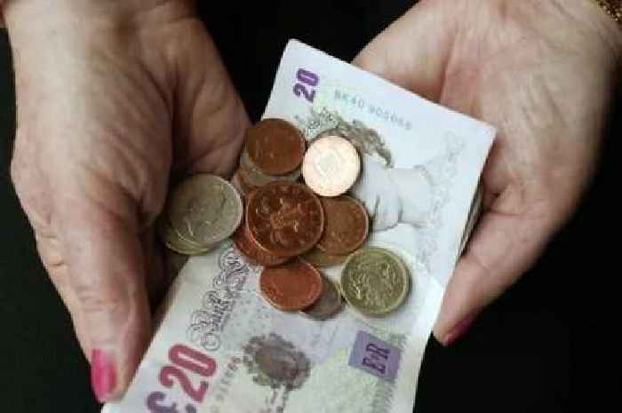 Government borrowing hits higher-than-forecast £17.4bn in October