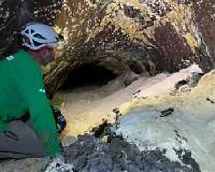 USF research delves into volcanic caves for Mars life insights