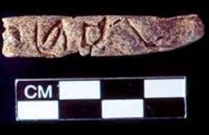 Oldest alphabetic writing found in ancient Syrian tomb