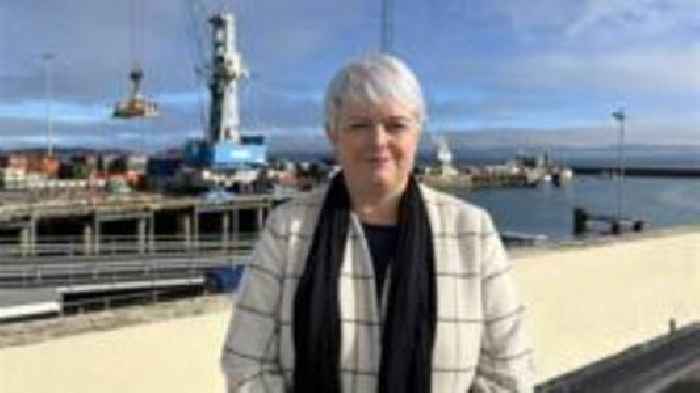 'We need new ferry timetable to end uncertainty'