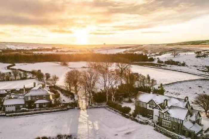 Hundreds of schools shut as UK plunges to -6C before Storm Bert