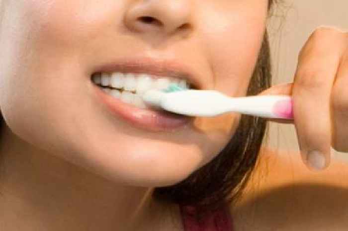 'I'm a dentist - never brush your teeth after these three things'