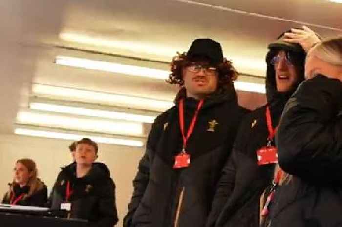 Disguised Wales legends dupe members of the public with hilarious consequences