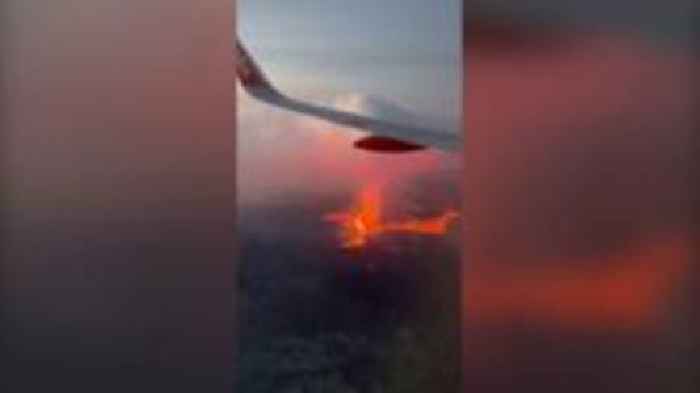 EasyJet passengers film Iceland volcano lava from above