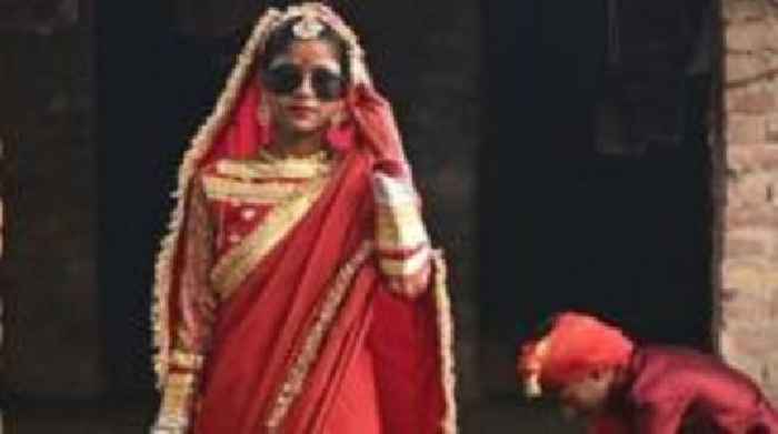 The viral fashion show by slum children that is wowing India