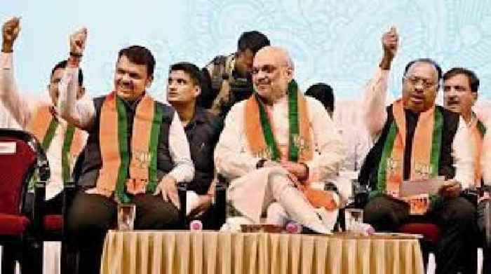 BJP crosses majority mark, legislative party meet likely on Nov 25