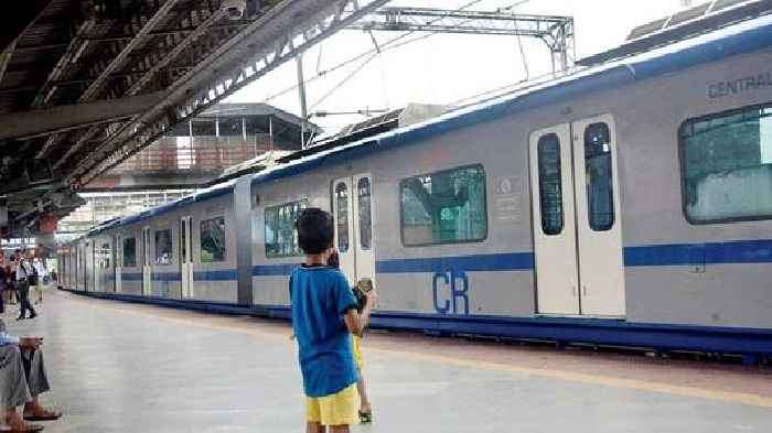 Mumbai local train updates: Commuters stranded as AC train doors fail to open