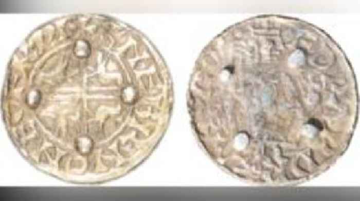 Edward the Confessor coin brooch found in field