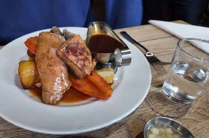 We try the pub Sunday roast voted best in Bristol by readers