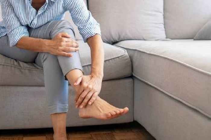 Doctor warns 'common disease warning signs' show up as foot symptoms