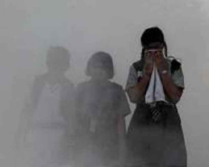 Delhi children struggle with online schools as court orders more smog restrictions for vehicles