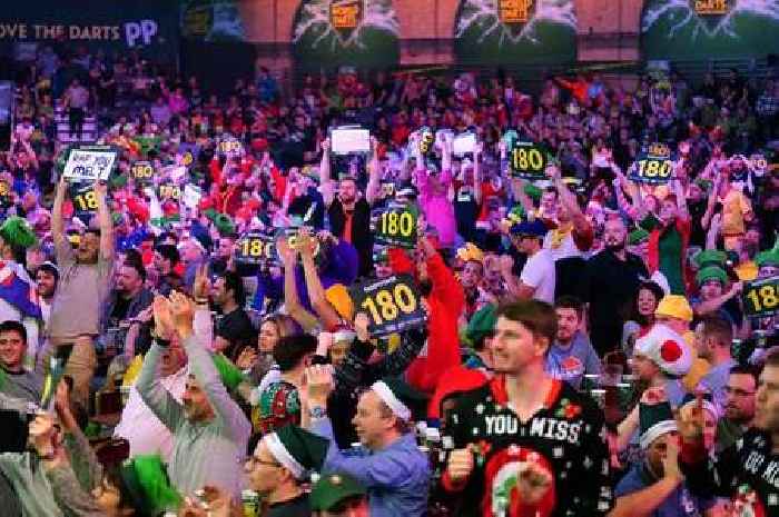 Lucky darts fan set to pocket £60k for every nine-darter at World Championship