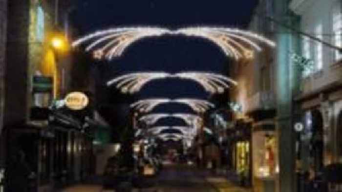 Spalding's £70k Christmas lights ready to shine