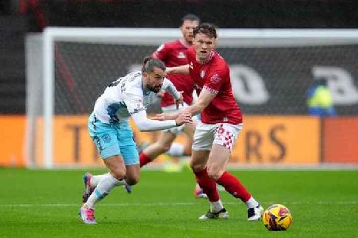 'We're all ambitious' - Rob Dickie on Bristol City play-off dream, Manning impact and Watford