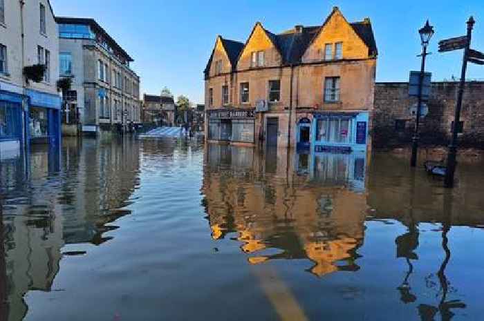 Bradford-on-Avon submerged in flood water as public urged not to travel through town centre