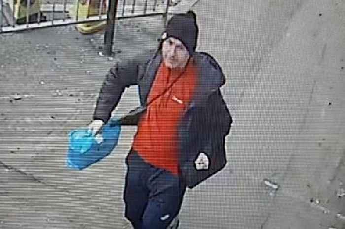 Police release CCTV of man following assault and robbery in Glasgow