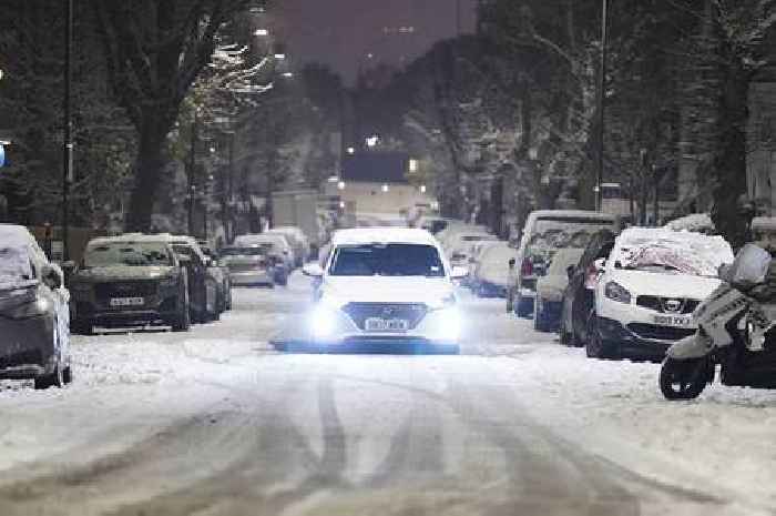 'Cold Arctic air' in place as Met Office warns of 10cm snow and ice