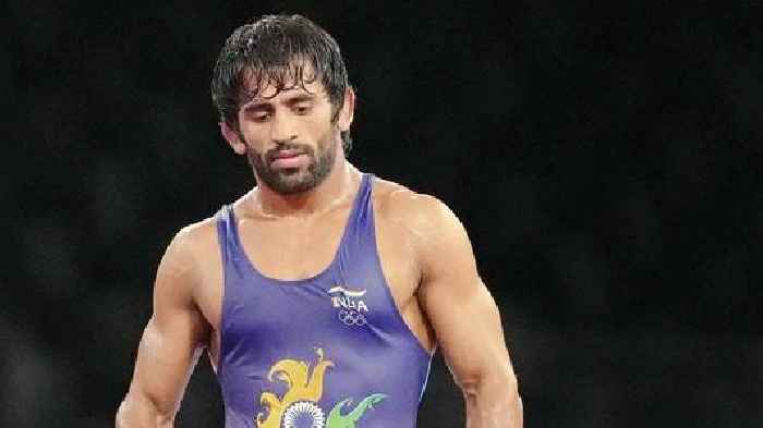 NADA bans Oly medallist wrestler Bajrang Punia for refusing to give urine sample