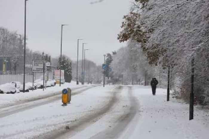 UK snow bomb 'set to make landfall' with one part of England 'in firing line'