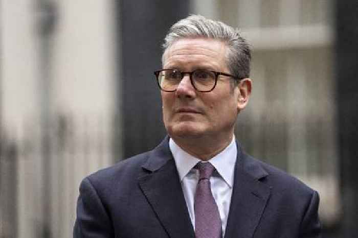 Starmer to unveil ‘mission’ milestones and compares Whitehall to ‘oil tanker’