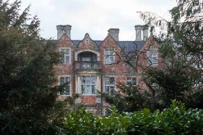 Inside Jacob Rees-Mogg's Grade II-listed mansion where tell-all TV show was filmed