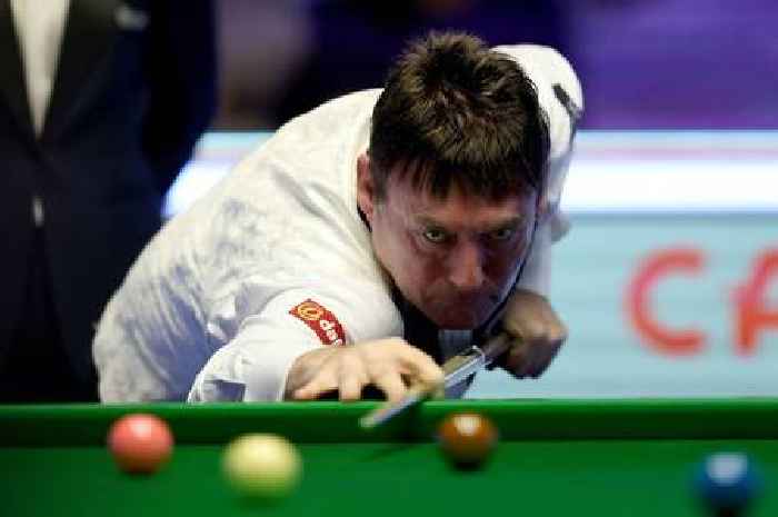 Steve Davis' cheeky theory on why Jimmy White is still playing snooker at the age of 62