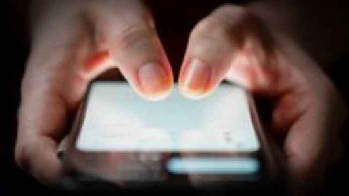 Police officers exchanged vile messages - report