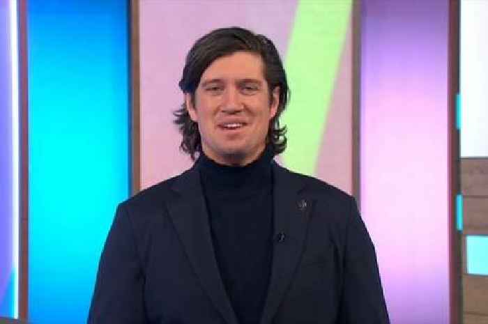 BBC Radio 2's Vernon Kay tells Jeremy Vine to 'wind his neck in' after 'poison' comments