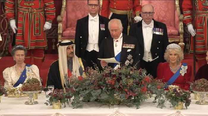 King hosts Emir of Qatar at state banquet - with Beckhams among the famous faces in attendance