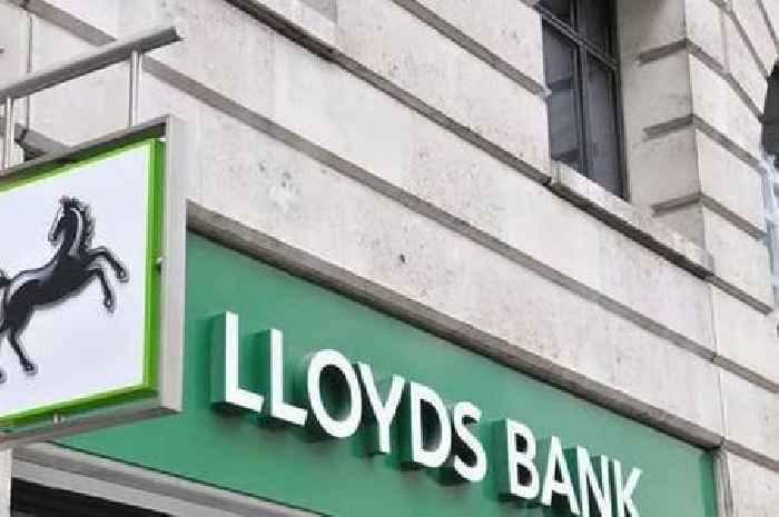 Lloyds Bank warns customers to act 'within six days' for free Christmas payment