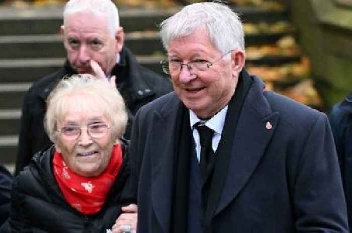 Kath Phipps dies: The Man United stalwart who was heartbeat of club and adored by Sir Alex and Beckham